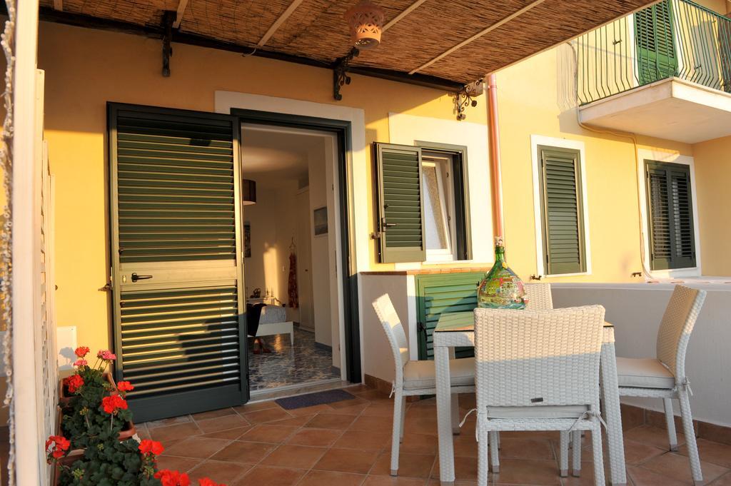 Il Leone Di Mare Hotel Procida Szoba fotó