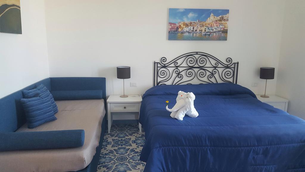 Il Leone Di Mare Hotel Procida Kültér fotó